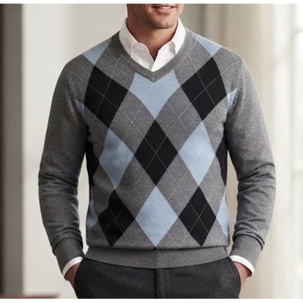 Gap Mens XL V-Neck Argyle Sweater Gray Blue Black Pullover Knit 638684